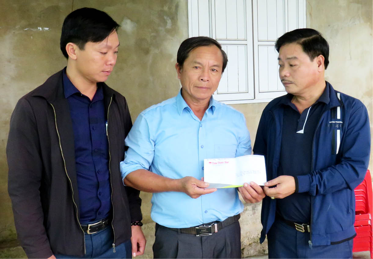 Hỗ trợ gia đình nạn nhân tại Thủy điện Rào Trăng 3