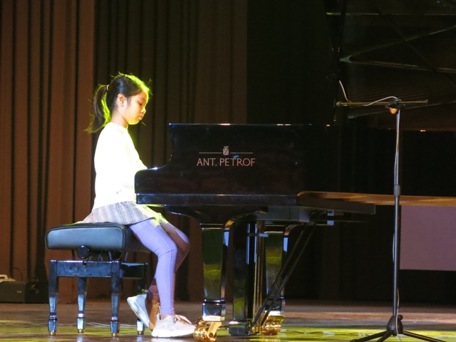 160 thí sinh tham dự Festival Piano – Guitar lần thứ nhất