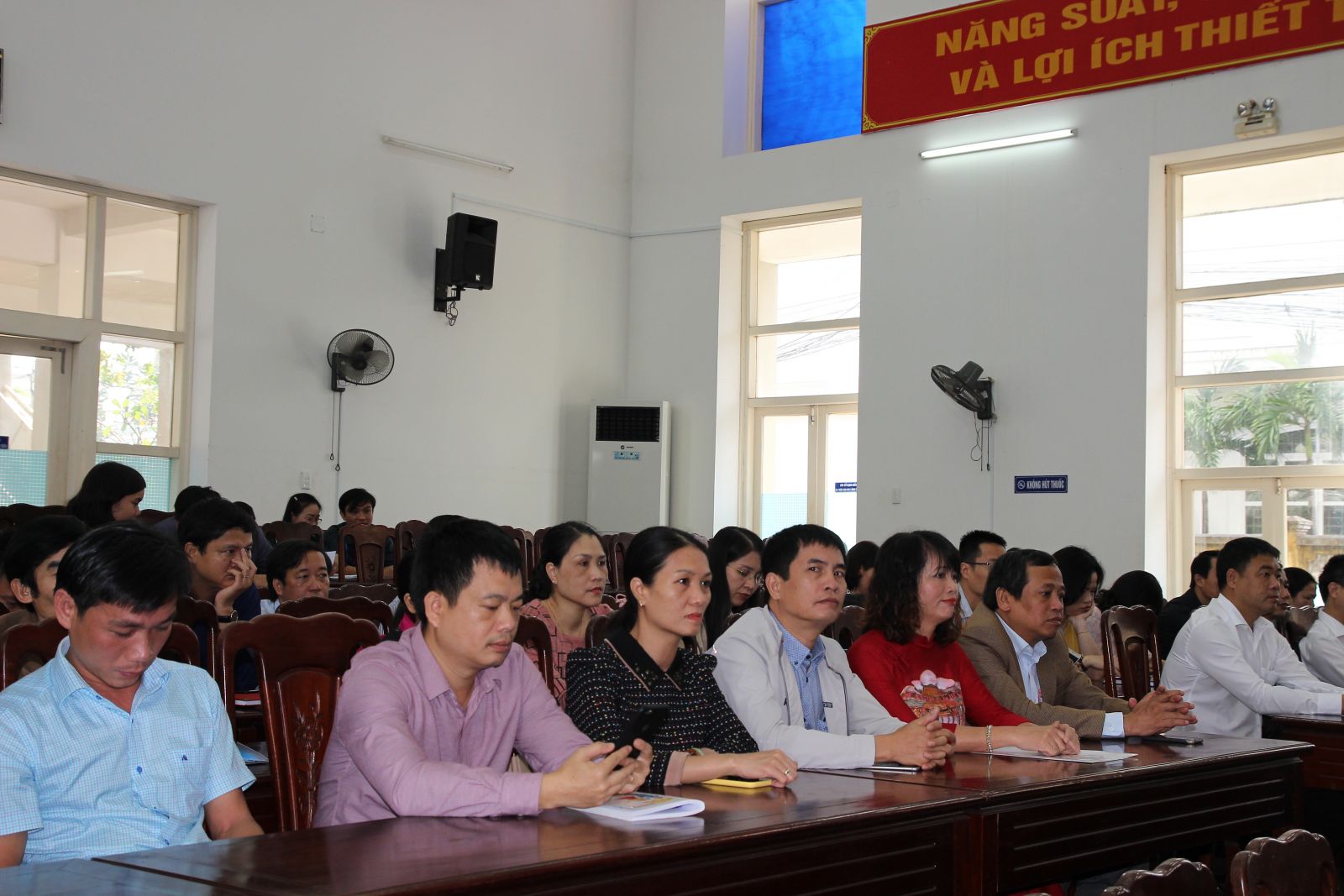 60 học viên theo học lớp Cao cấp lý luận Chính trị K13, hệ không tập trung