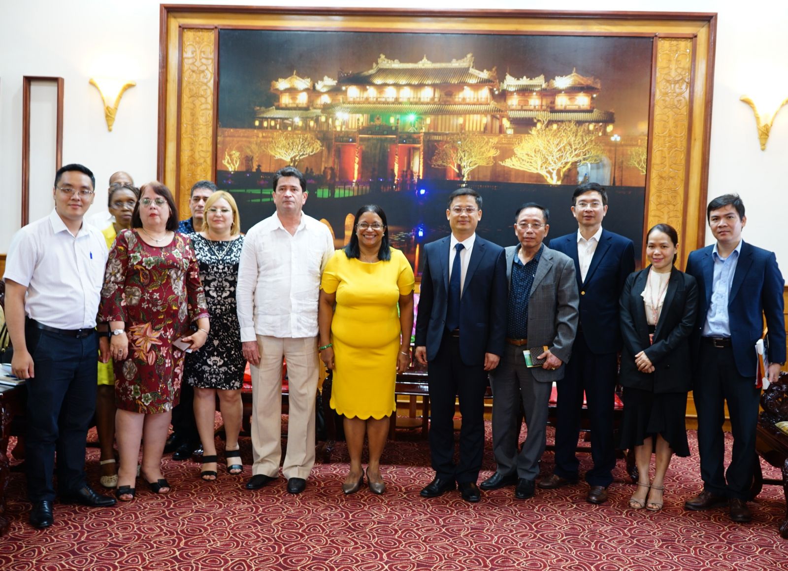 Cuba ready to send doctor delegation to support Thua Thien Hue