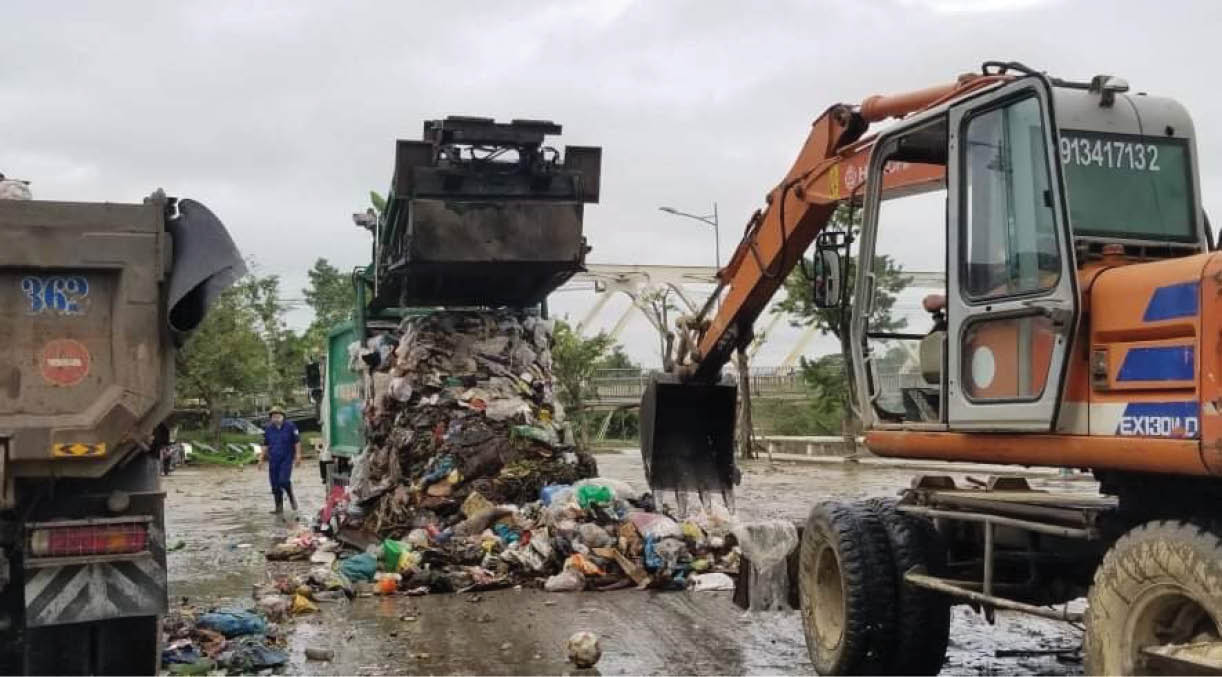 Chất thải rắn sinh hoạt gia tăng gây quá tải