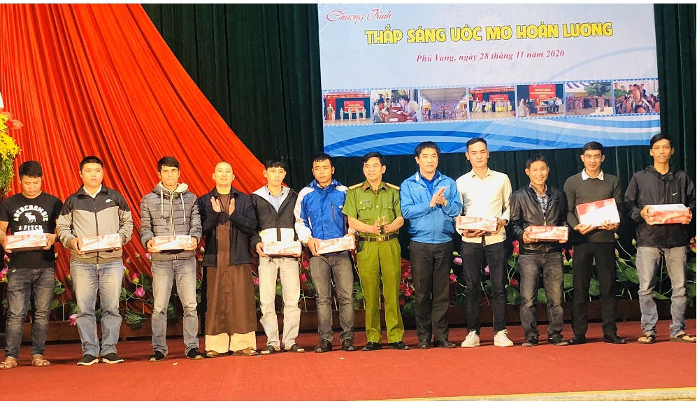 “Thắp sáng ước mơ hoàn lương” năm 2020