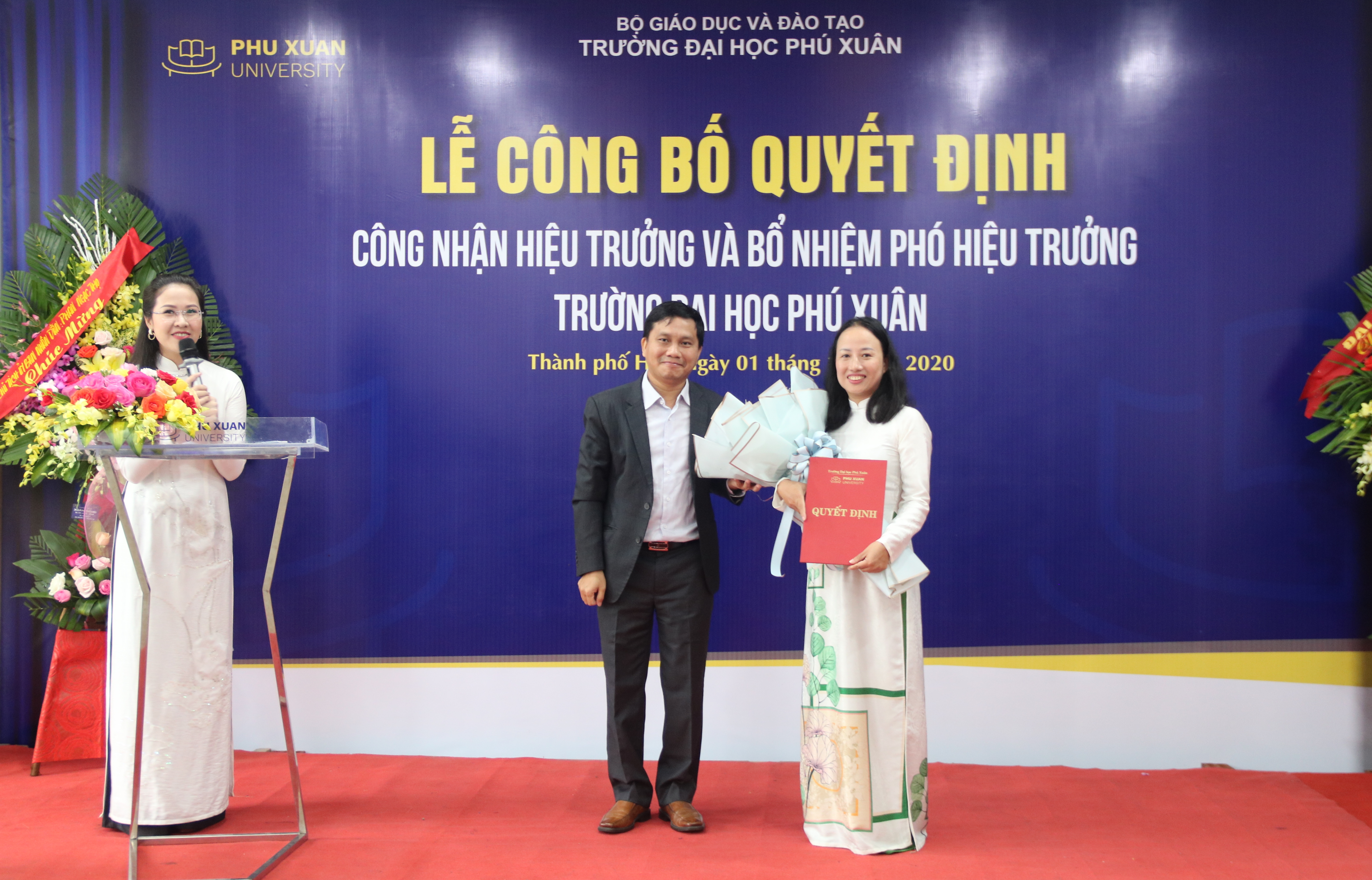 TS Hồ Thị Hạnh Tiên là Hiệu trưởng Trường ĐH Phú Xuân