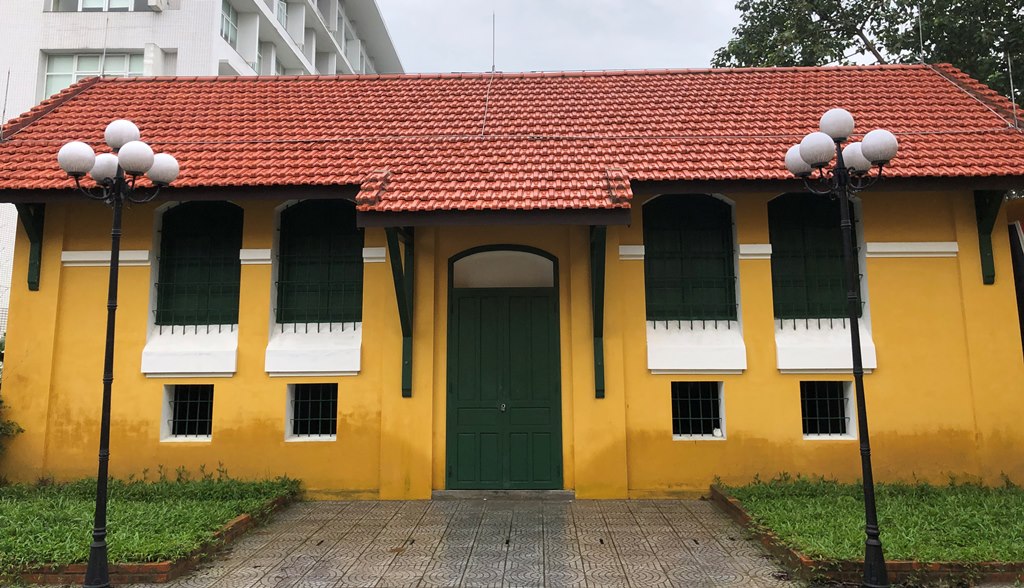 Thừa Phủ không bí đường ra