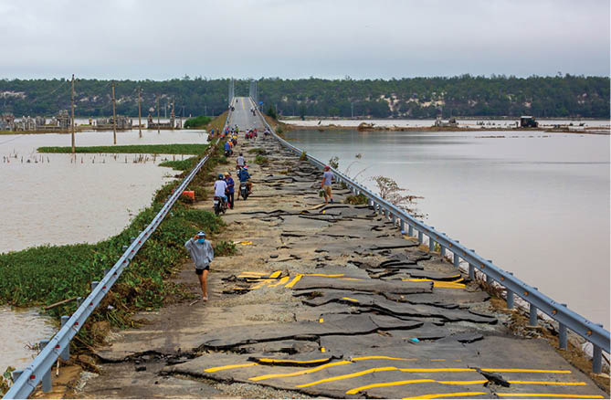 Đường hư do lũ