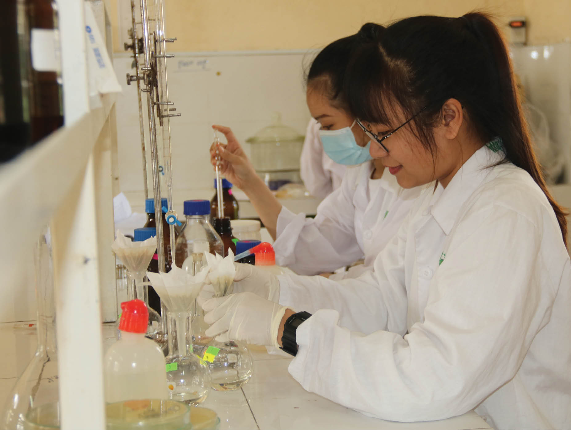 Nữ sinh truyền cảm hứng từ việc học