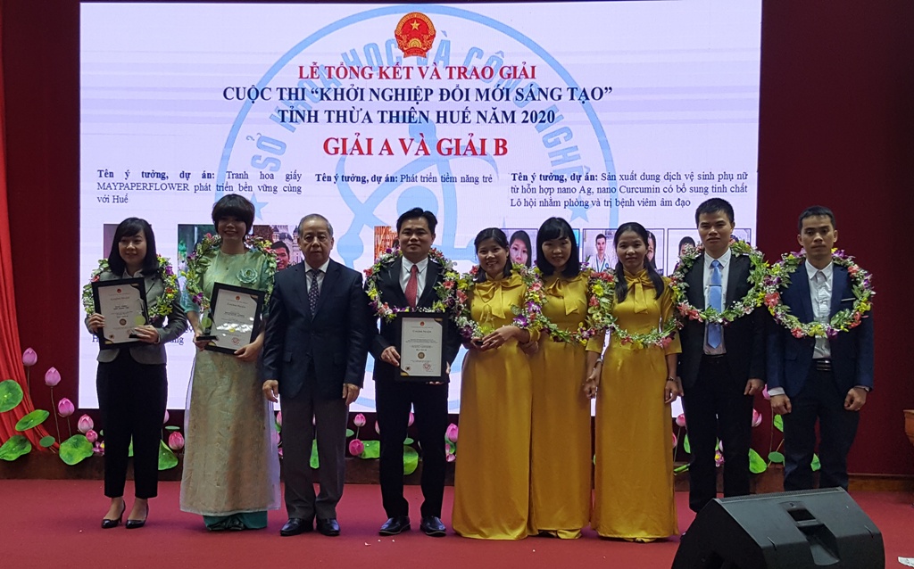 Vinh danh các cá nhân, doanh nghiệp tiêu biểu trong khởi nghiệp đổi mới sáng tạo