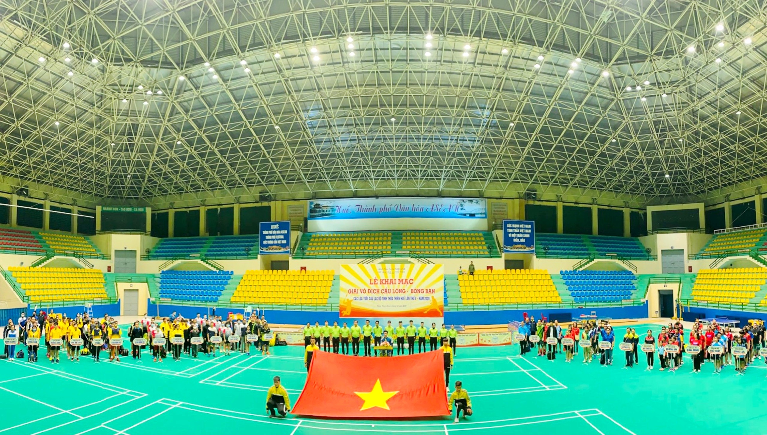 34 CLB bóng bàn, cầu lông tranh tài tại giải vô địch các lứa tuổi tỉnh lần V – 2020