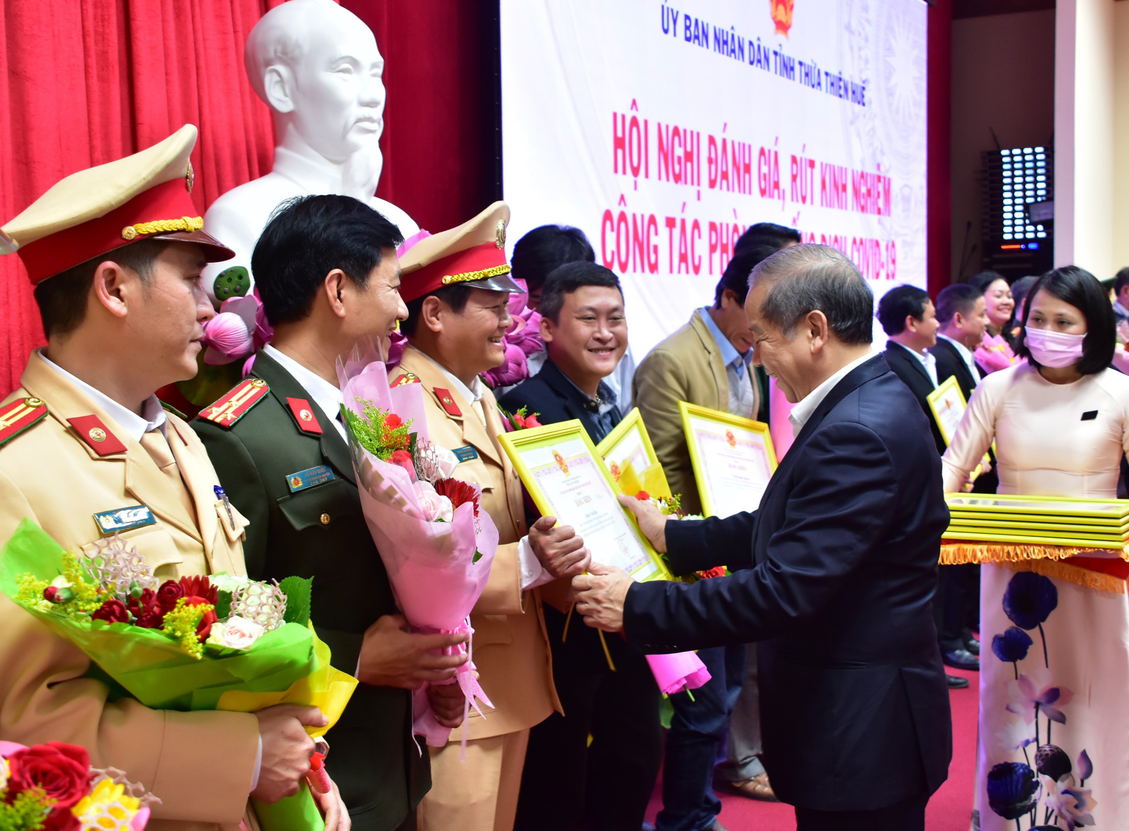 Sẵn sàng phòng chống dịch COVID-19 trong mọi tình huống