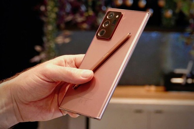 Galaxy Note chưa bị khai tử vào năm sau