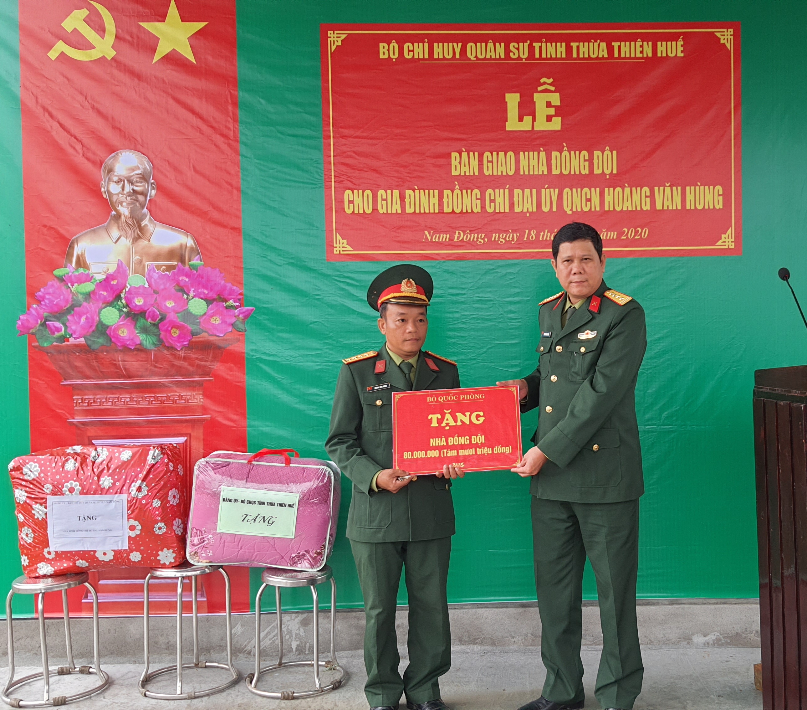 Bàn giao nhà đồng đội, nhà tình nghĩa