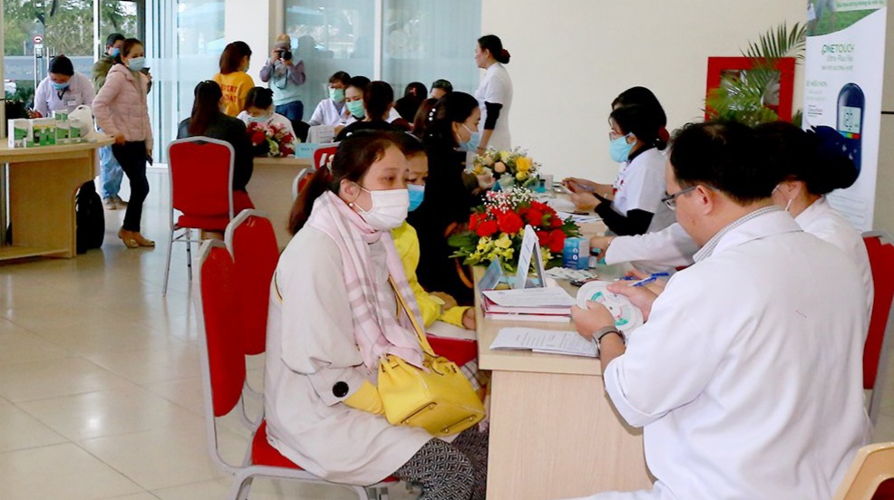 Hơn 300 mẹ tham gia tầm soát đái tháo đường thai kỳ và tư vấn tiền sản