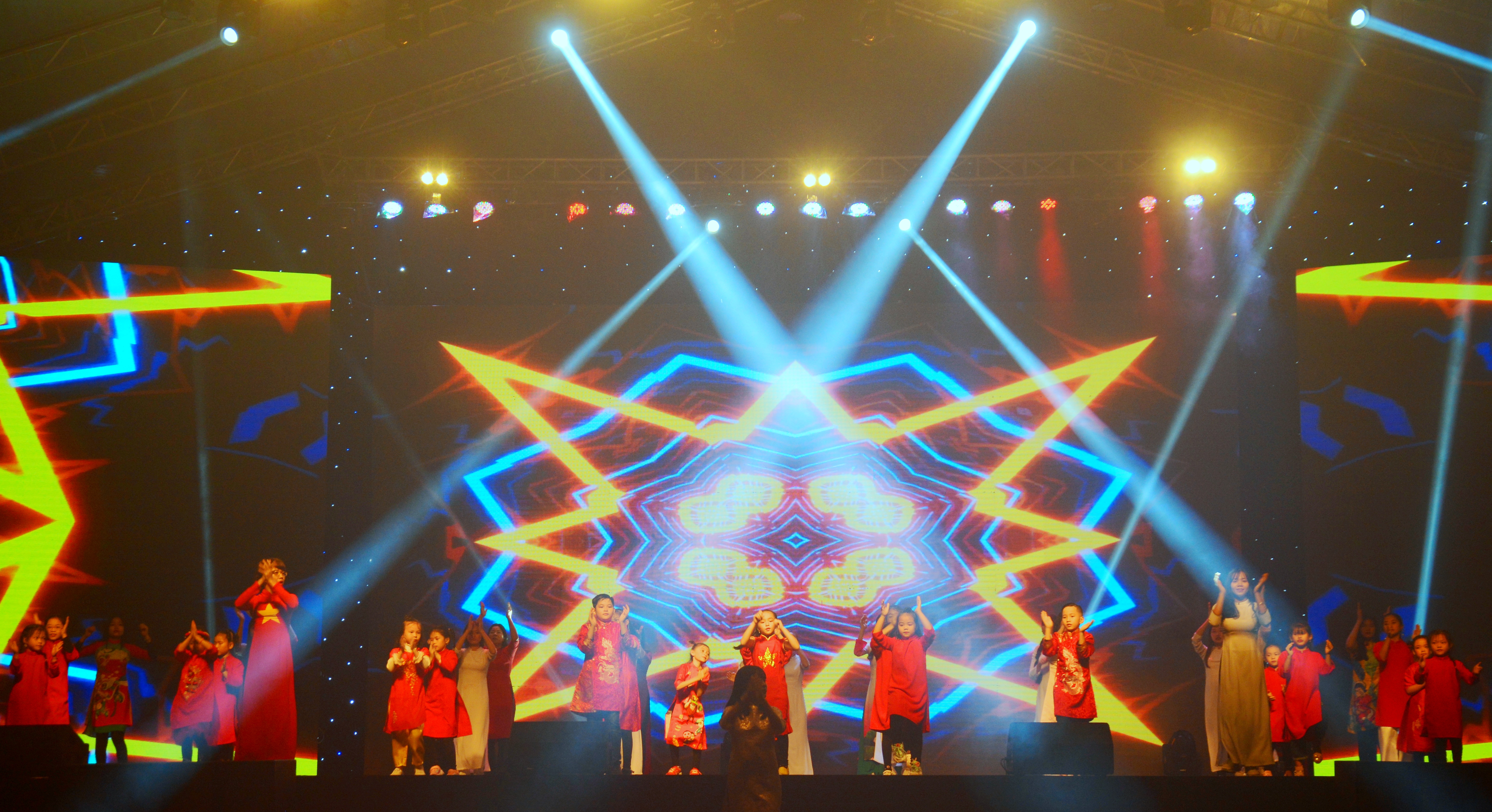 Khai mạc giải Marathon lớn nhất Cố đô