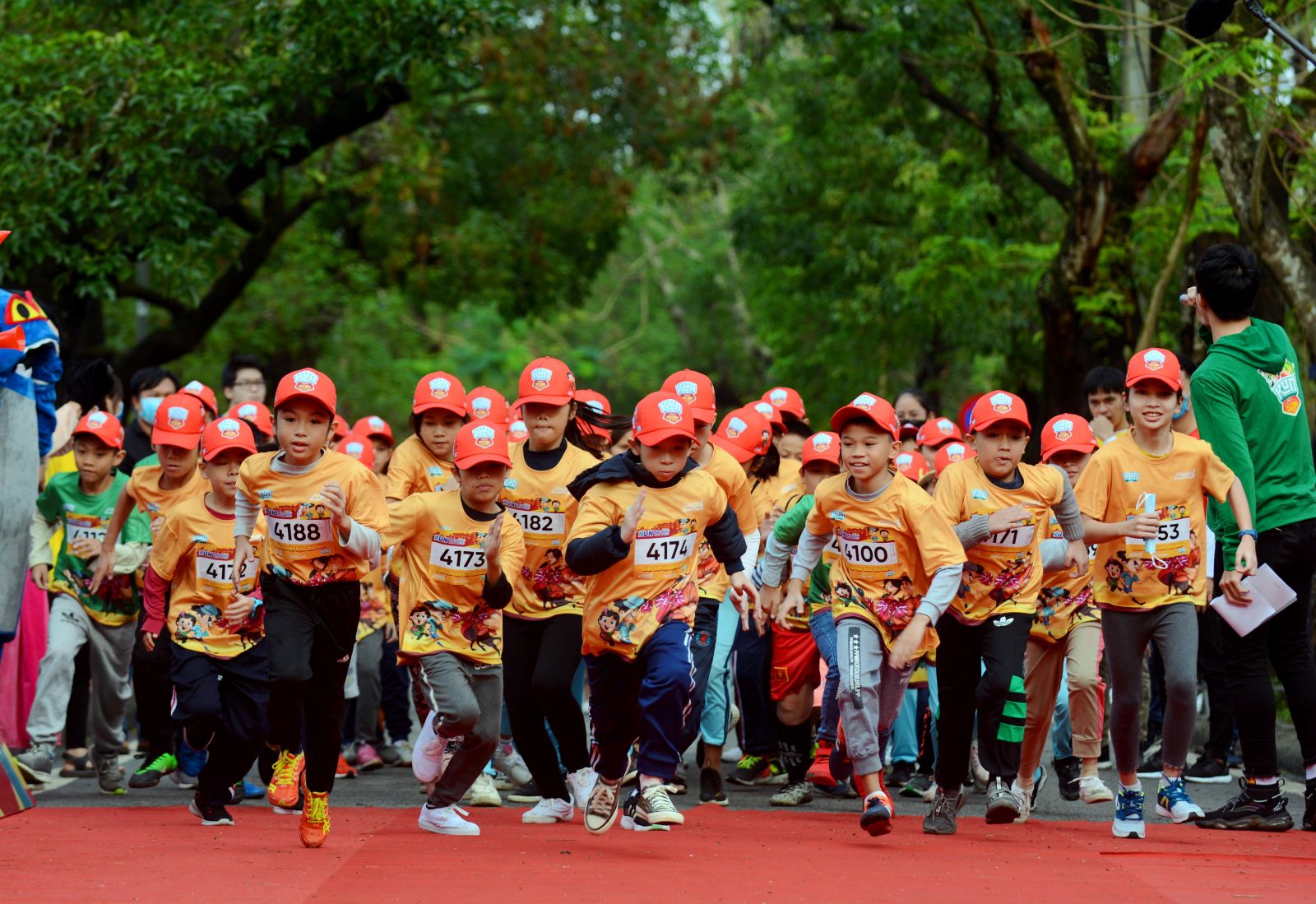 1,000 kid athletes compete at Kun Marathon Hue championship