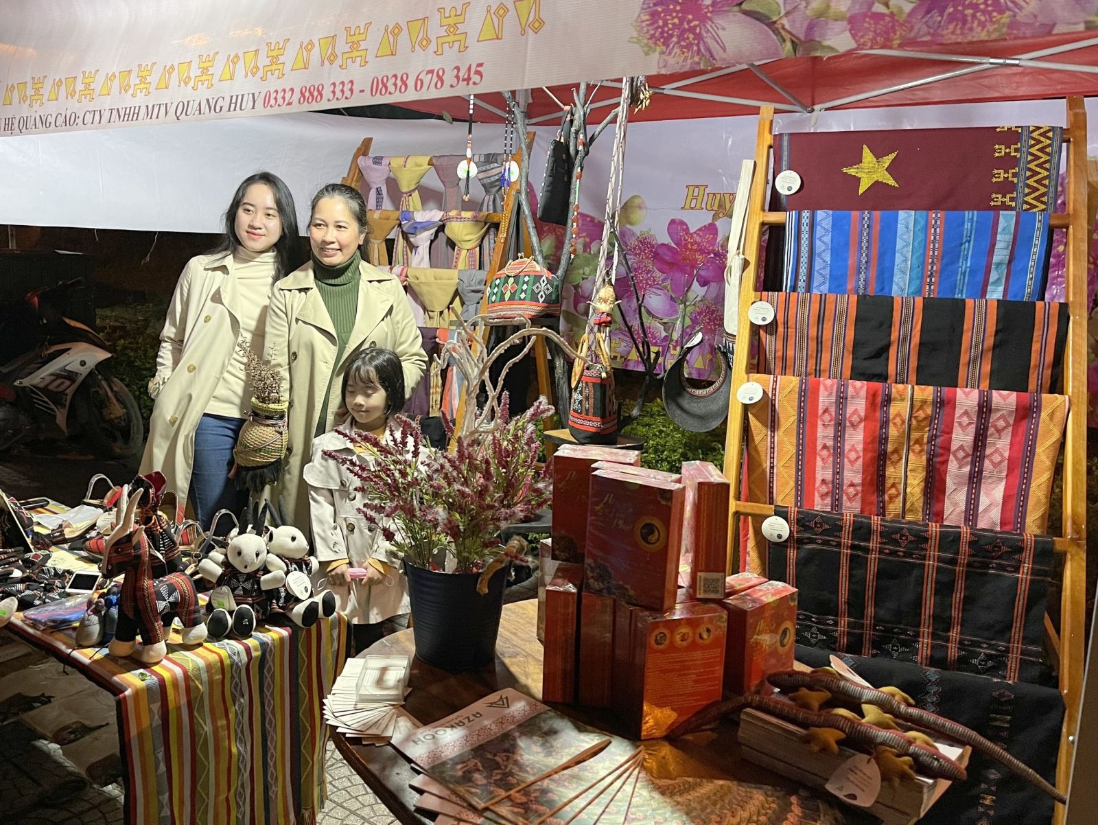 Chợ đêm A Lưới với độc đáo ẩm thực vùng cao