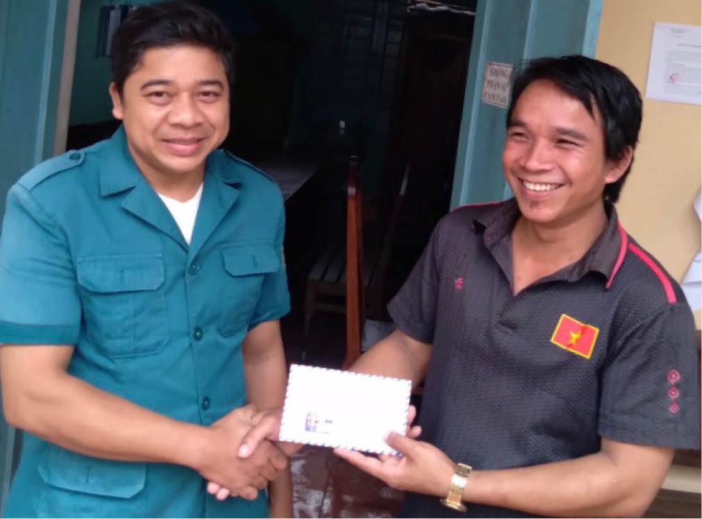 Dốc sức vì việc chung