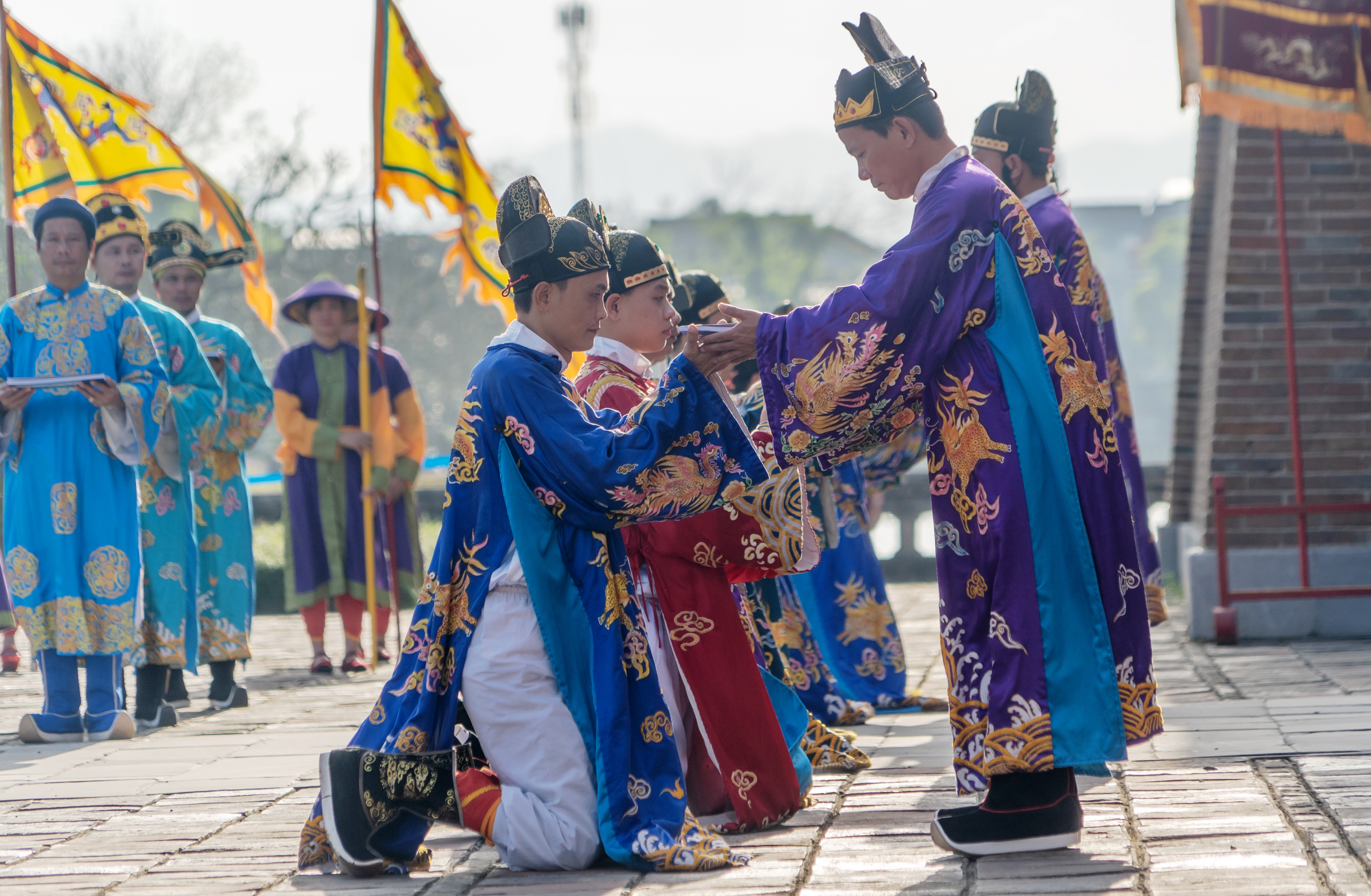 Tái hiện và bổ sung