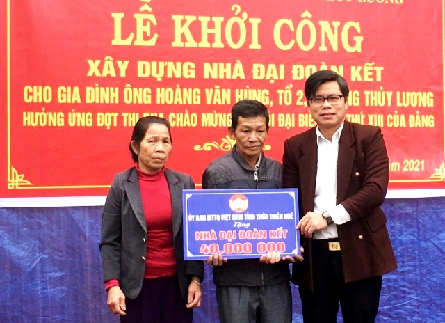 Khởi công nhà Đại đoàn kết cho hộ nghèo ở Hương Thủy