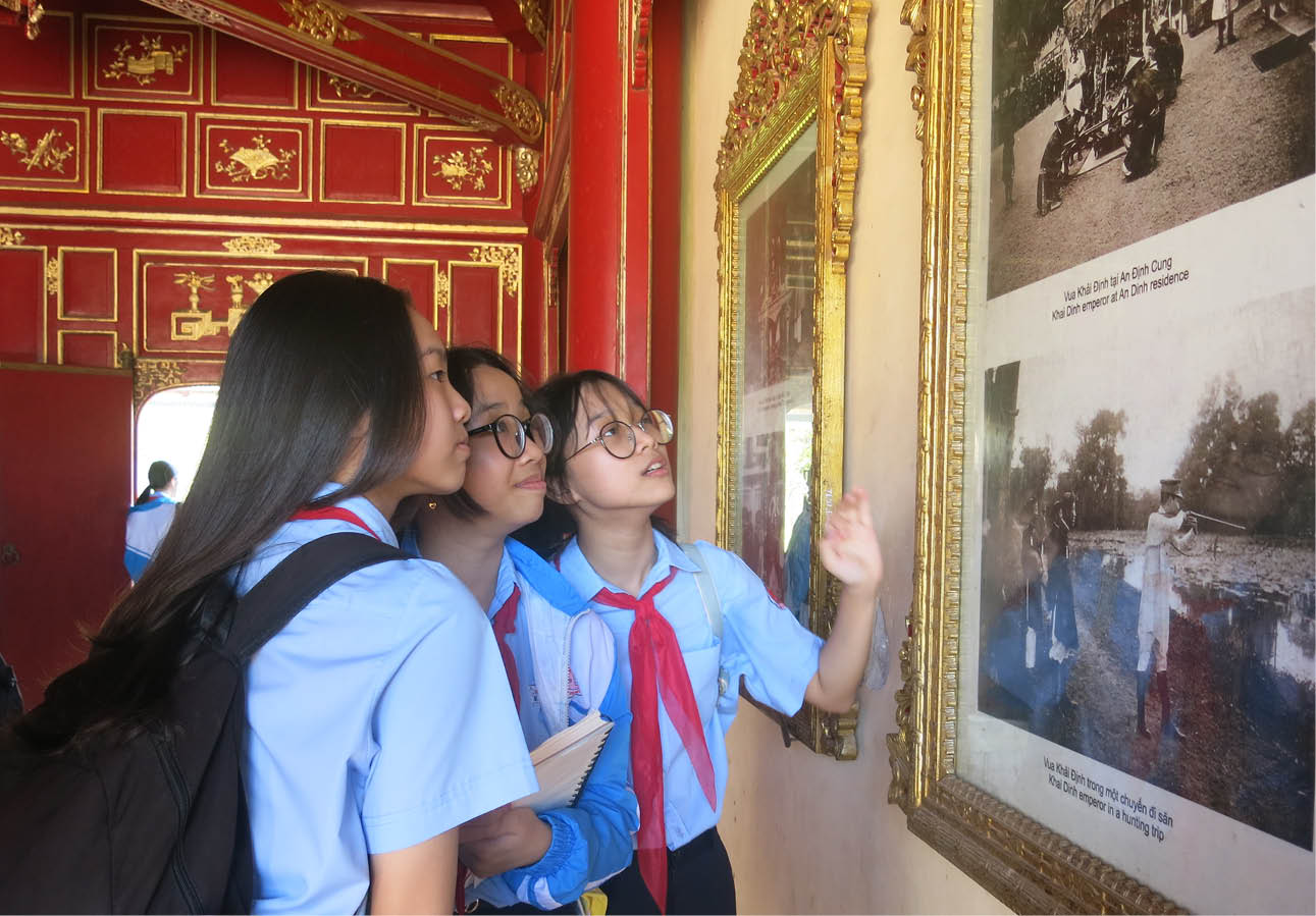 Di sản vào học đường Nuôi dưỡng niềm tự hào