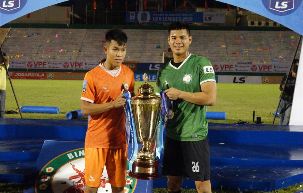 Chờ xem V League 2021