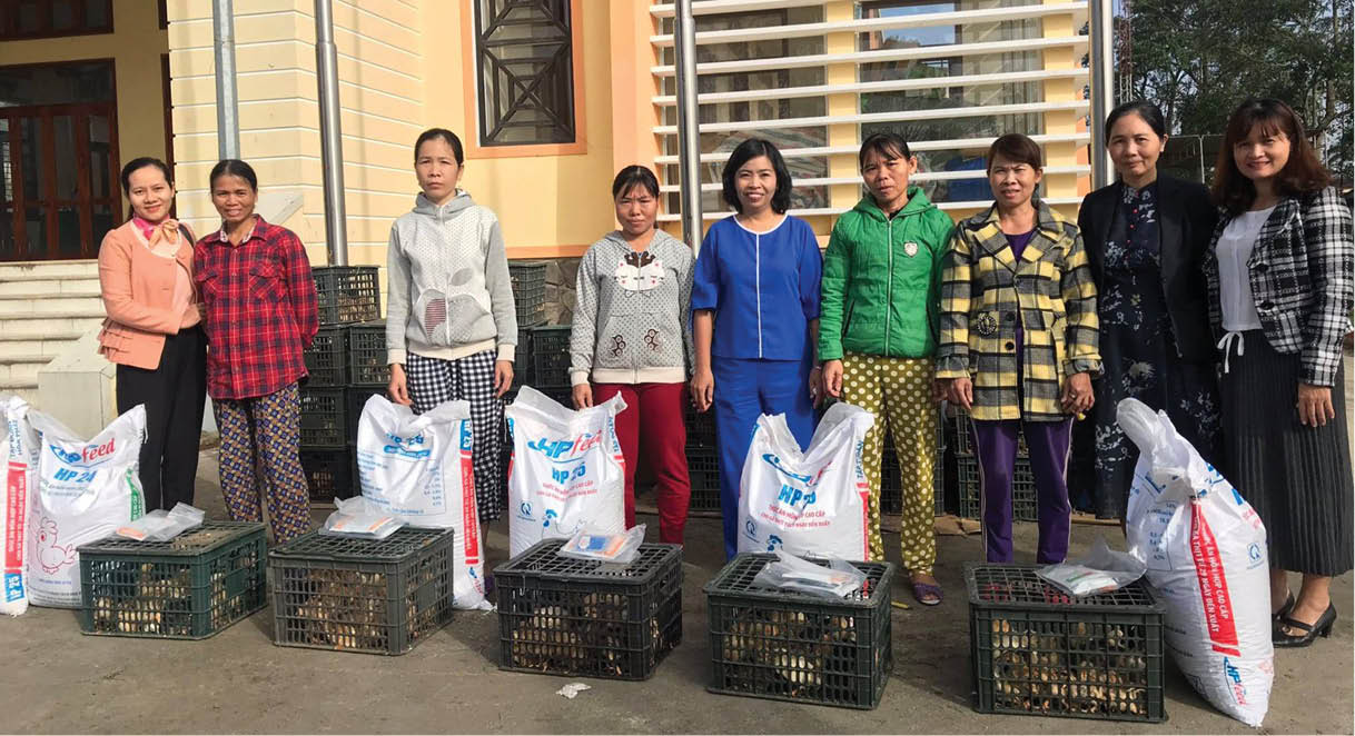 Hướng về cơ sở