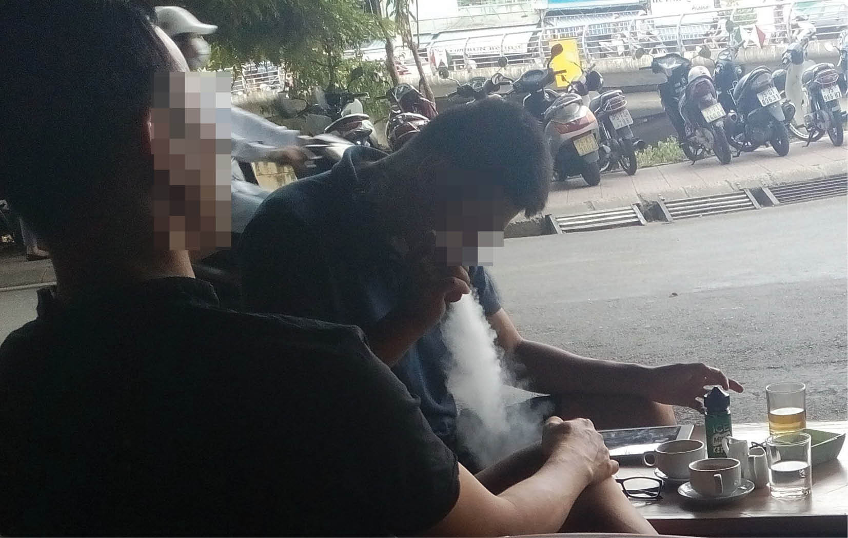 Cần có quy định quản lý thuốc lá điện tử