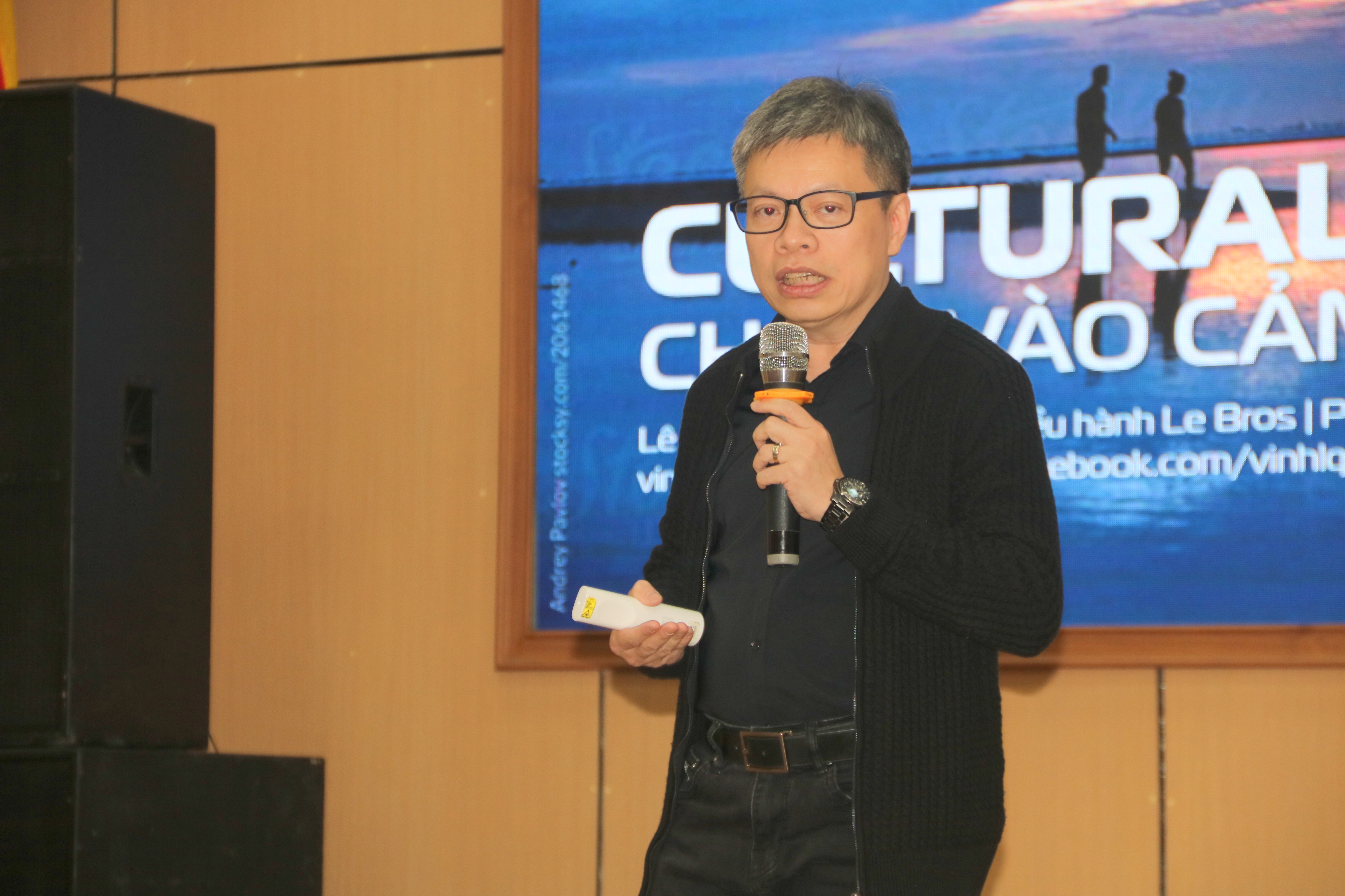 Talk show “Xu hướng marketing và sales trong kỷ nguyên số” cho những người khởi nghiệp