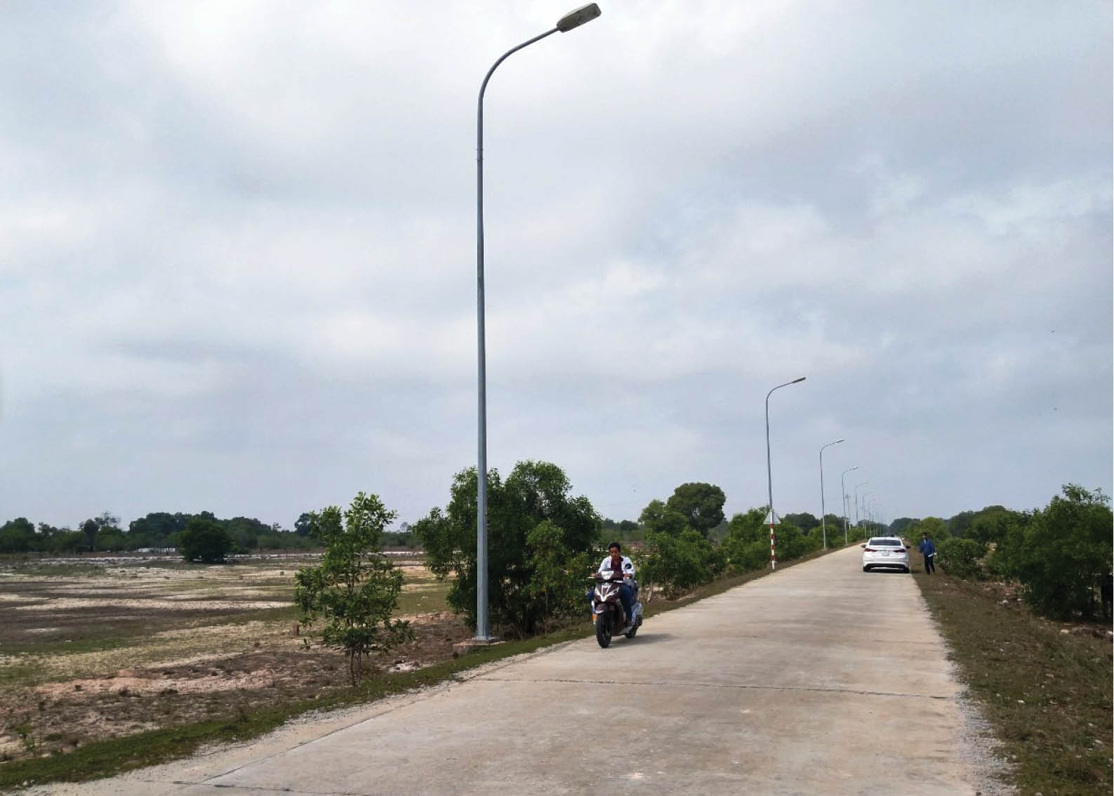 Thu hút đầu tư vào khu công nghiệp Hạ tầng cần đi trước