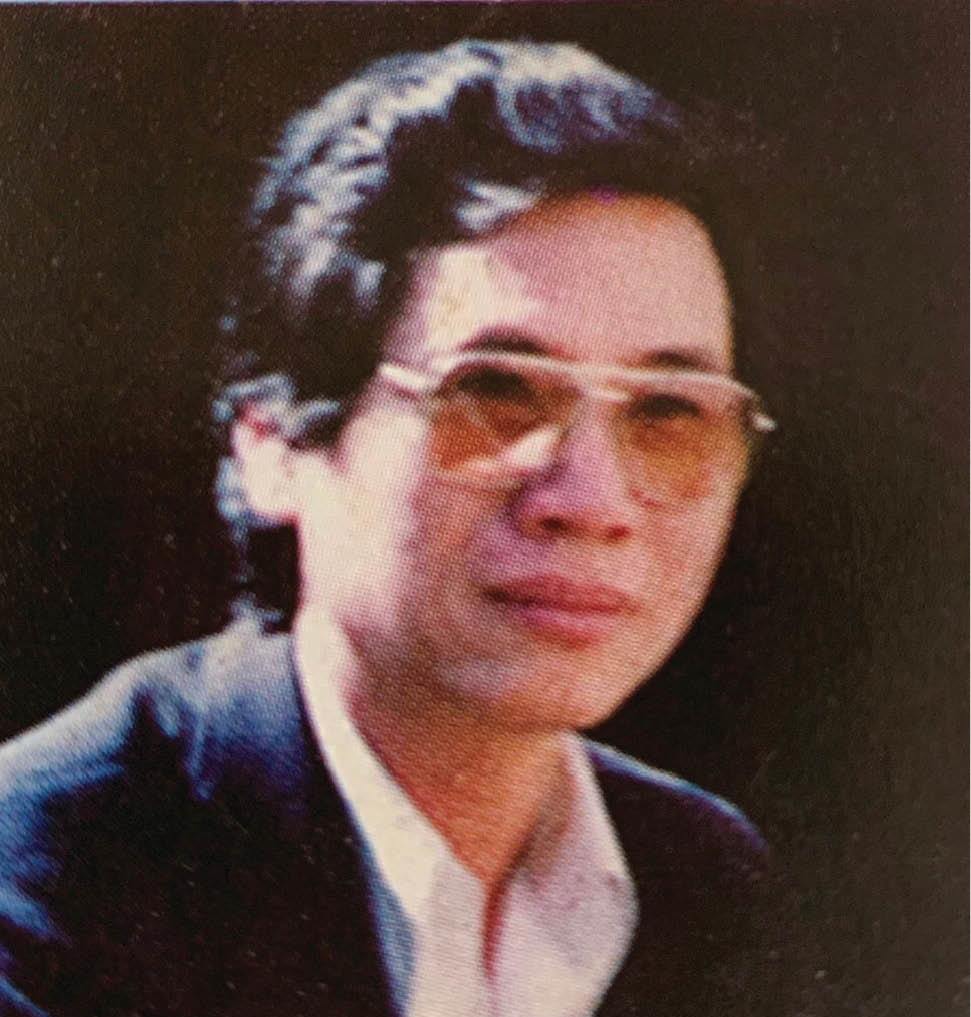 Nhớ mãi giọng anh cười