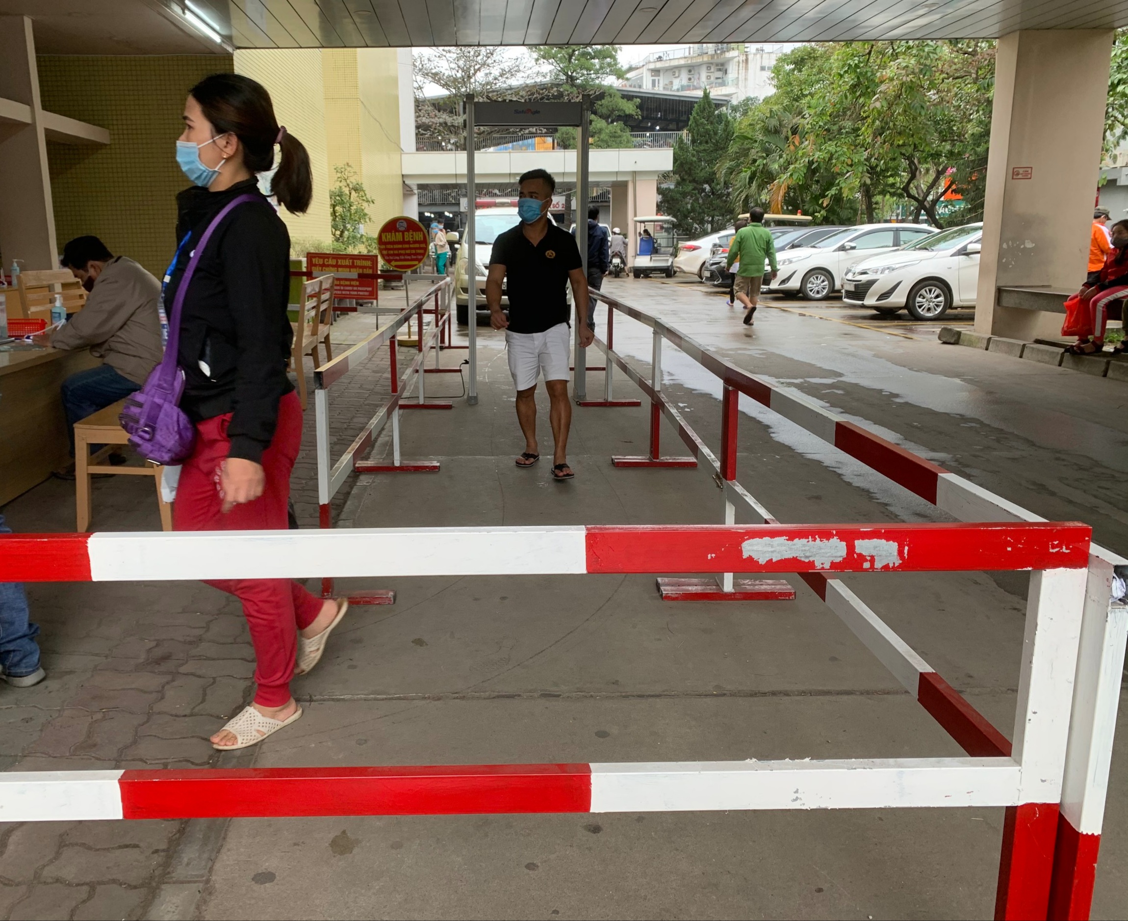 “Bằng mọi giá phải giữ cho được bệnh viện và hệ thống y tế