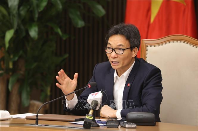 Phó Thủ tướng Vũ Đức Đam Nhanh hơn, quyết liệt hơn để dập dịch ở Hải Dương, Quảng Ninh