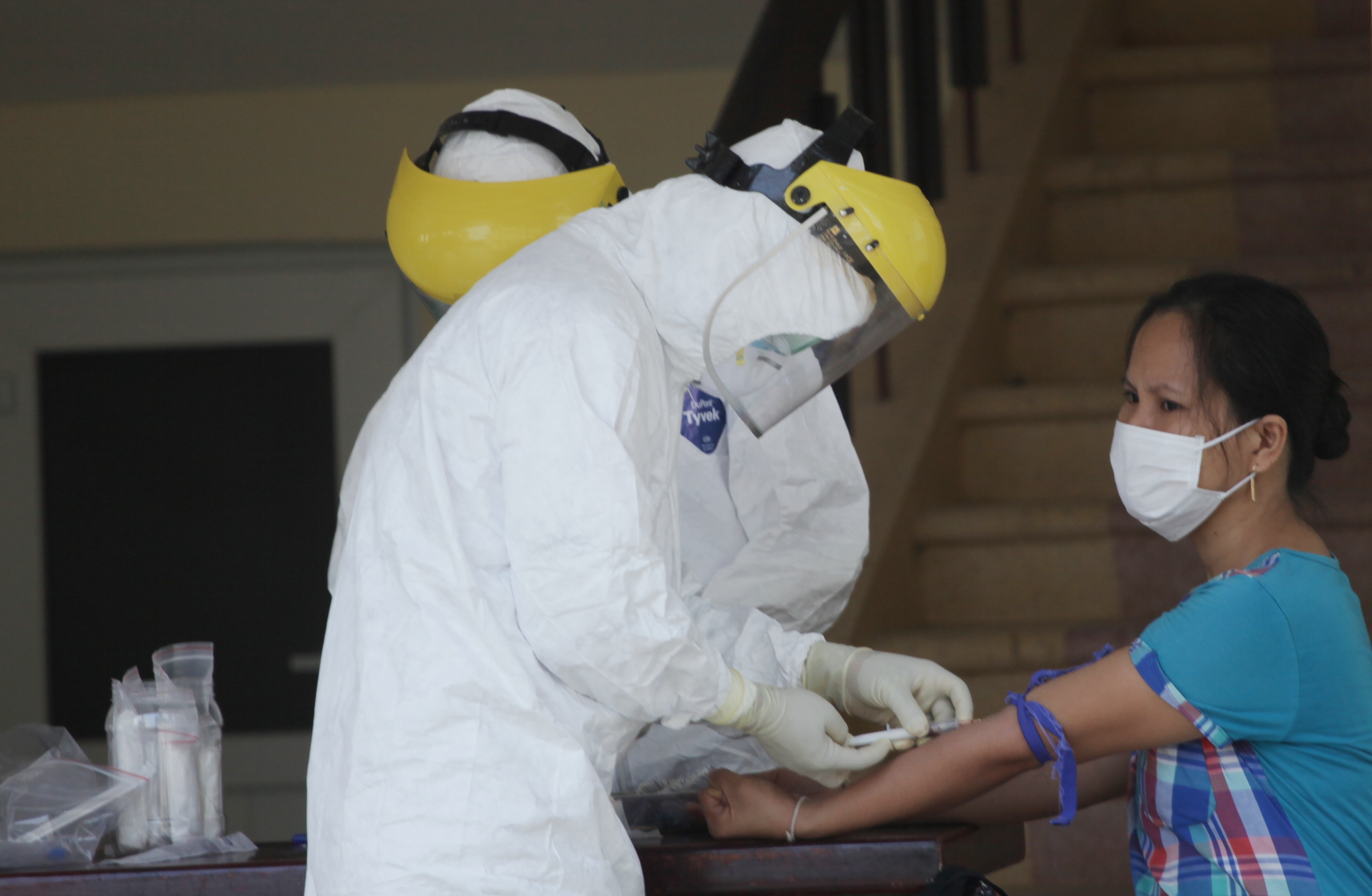 Hương Thủy 5 trường hợp về từ Hải Dương âm tính lần 1 với COVID-19