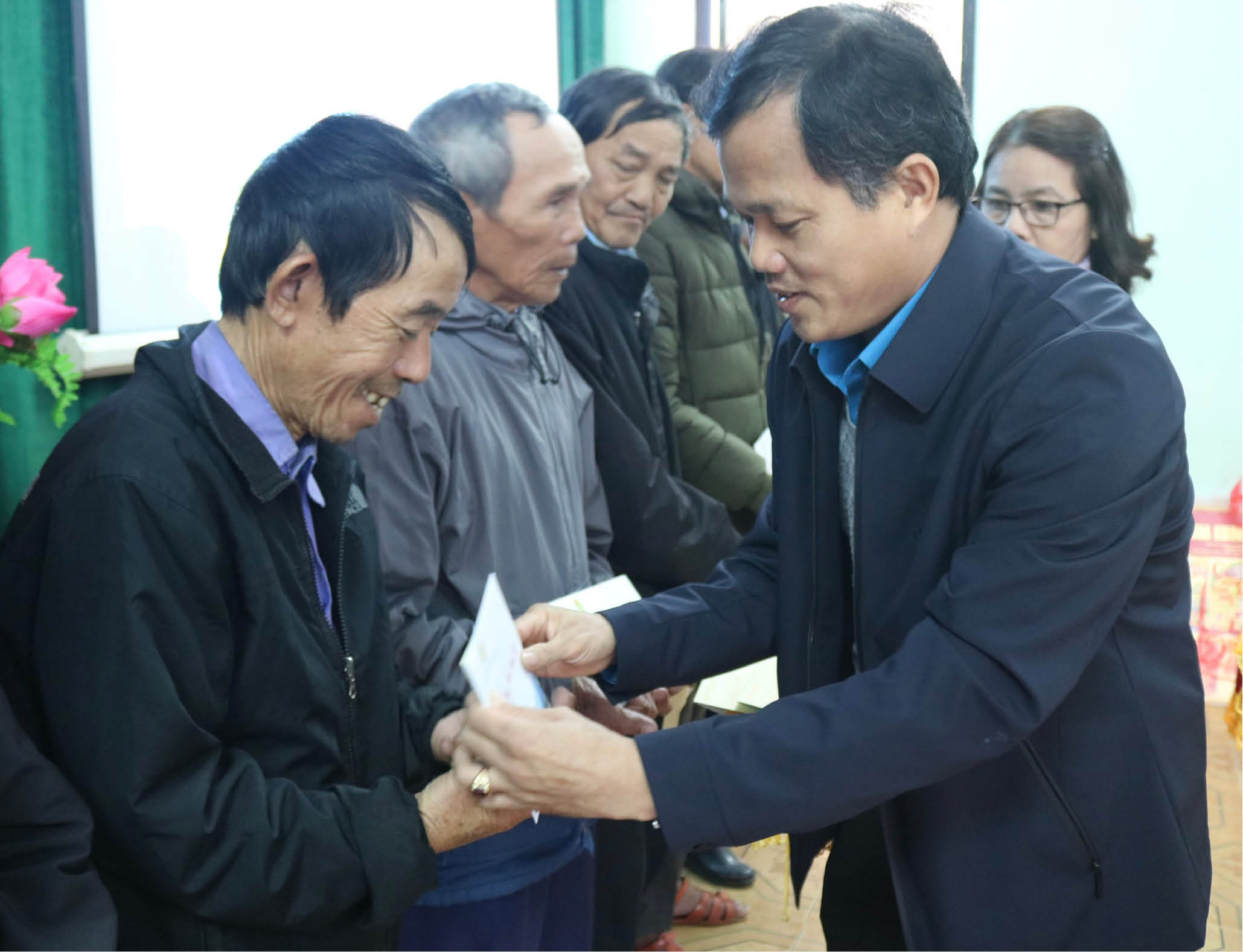 Tết ấm cho người lao động