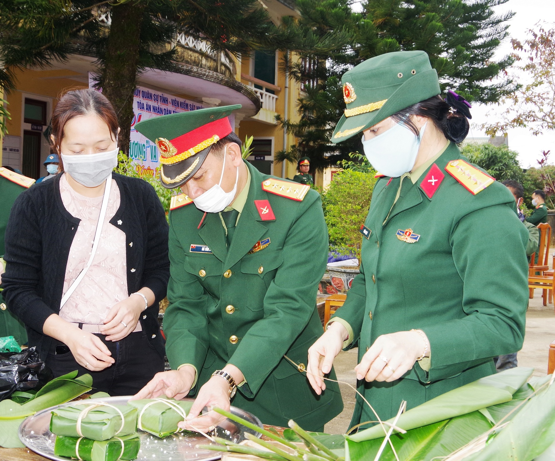Mang tết đến sớm với đoàn viên công đoàn, gia đình chính sách, khó khăn