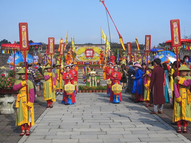 Hoãn tổ chức các chương trình nghệ thuật Tết Tân Sửu tại Hoàng cung