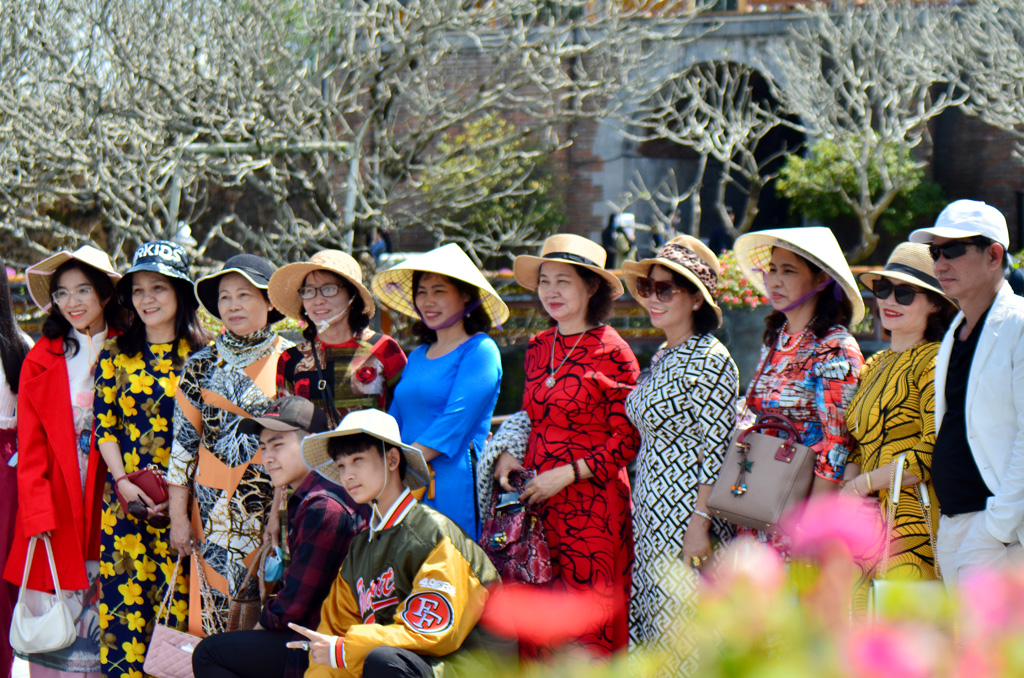 Nhiều điểm tham quan ở Huế thu hút khách du lịch