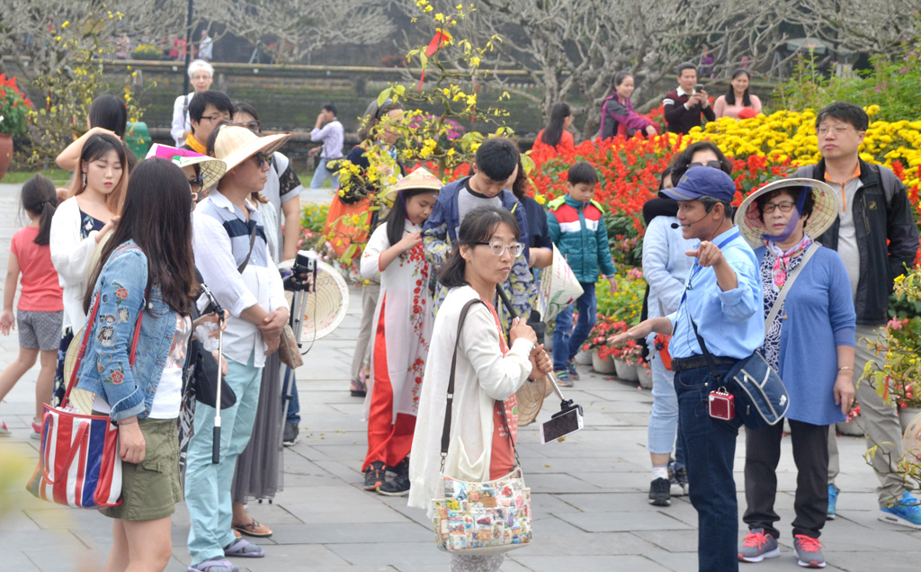 Mong tết sang năm lại bận rộn với việc phục vụ khách