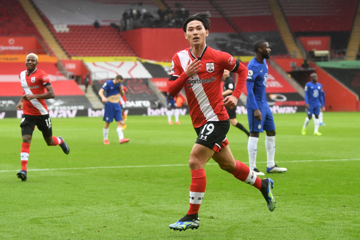 Hòa hú vía trước Southampton, The Blues có nguy cơ rơi khỏi Top 4