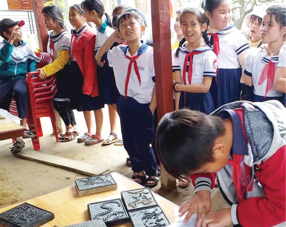 Cẩn trọng khi đưa học sinh đi trải nghiệm