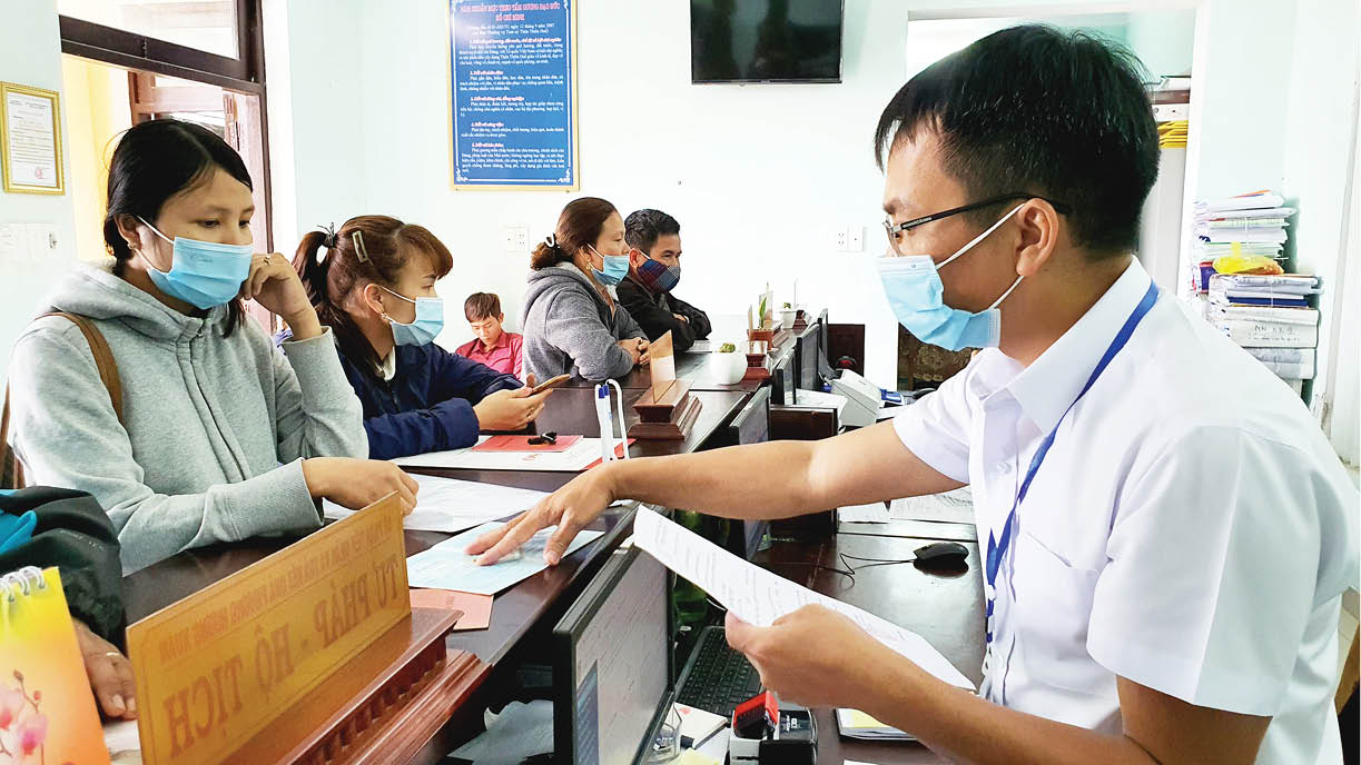 Cải cách hành chính bắt đầu từ yếu tố con người