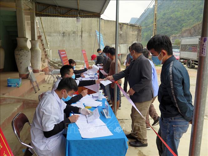 Đến sáng 4 3, Việt Nam còn 51 572 người đang cách ly phòng dịch COVID-19