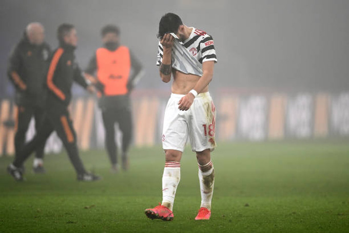 Lại hòa không bàn thắng, Quỷ đỏ góp sức giúp hàng xóm vô địch sớm