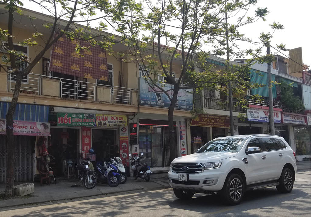 Cương quyết với mái che, mái vẩy