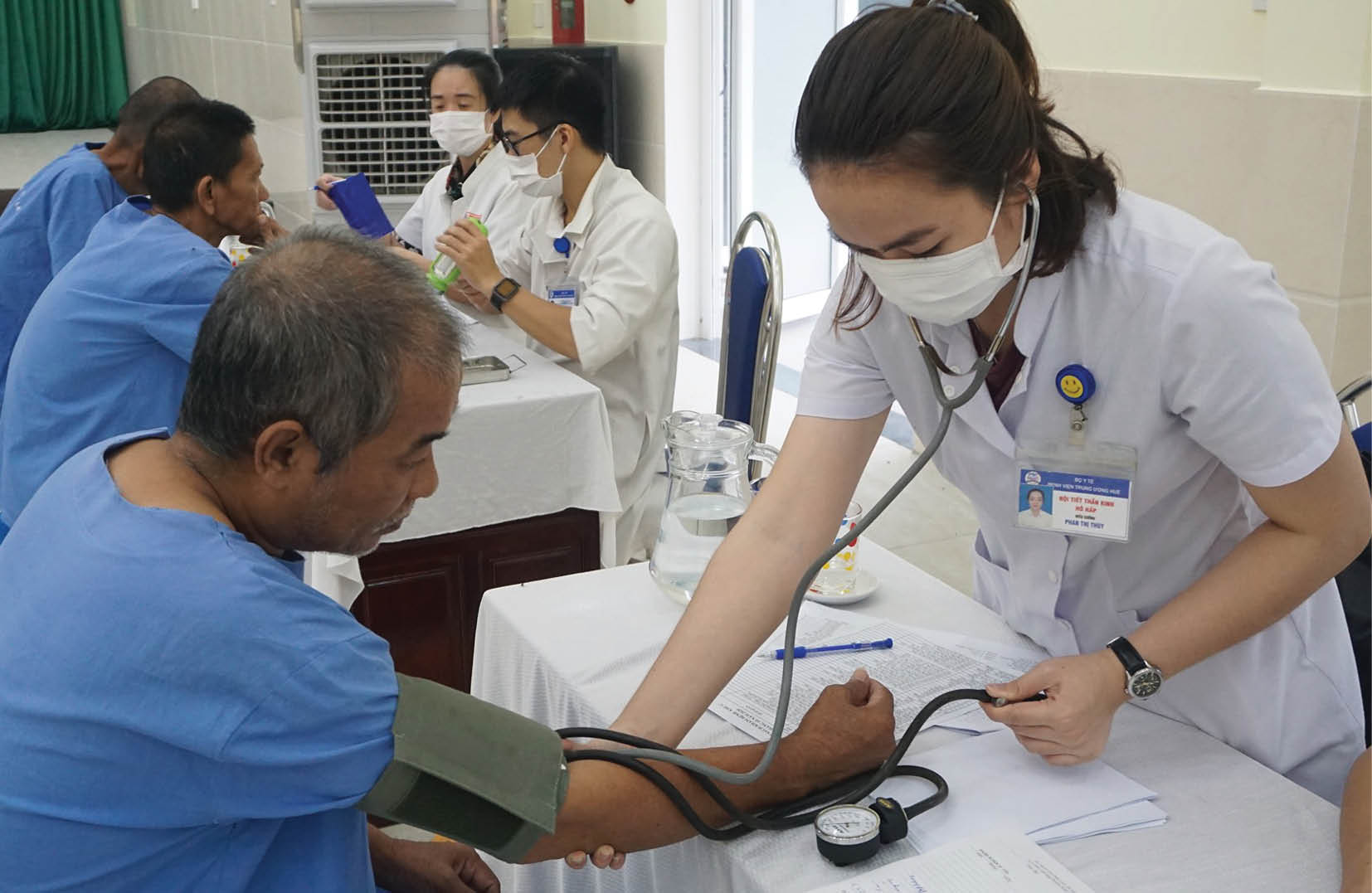 Sáng đẹp cốt cách phụ nữ Huế