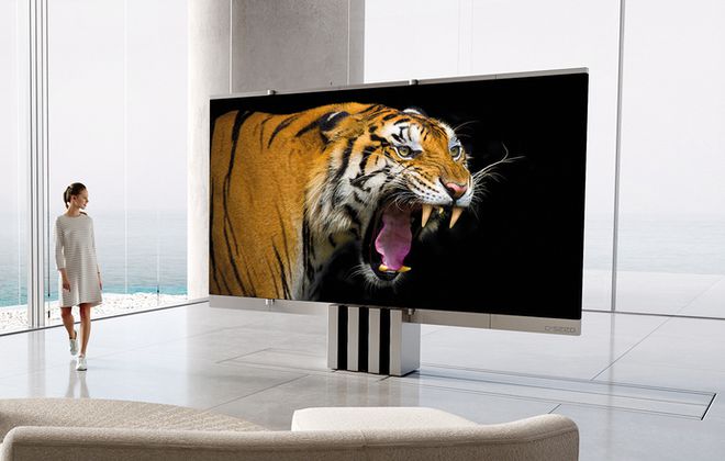 TV gập giá 400 000 USD