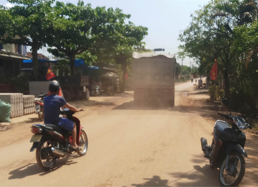 Gây bụi, không đảm bảo an toàn