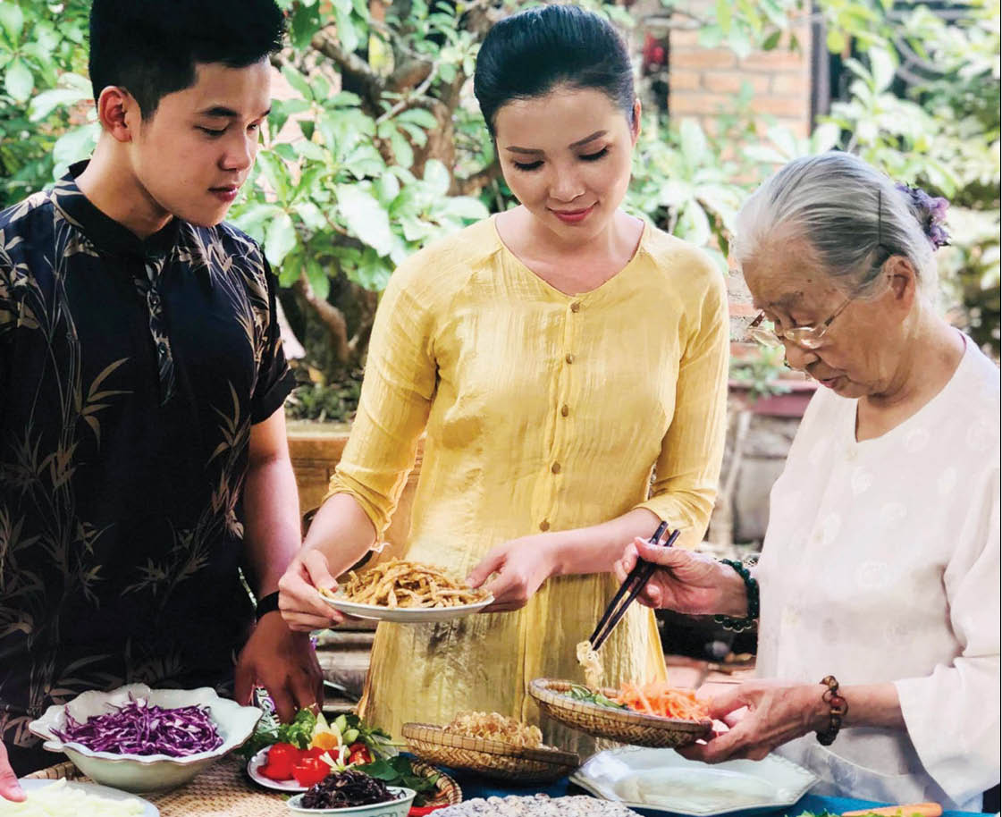 Bách khoa thư về văn hóa ẩm thực Huế