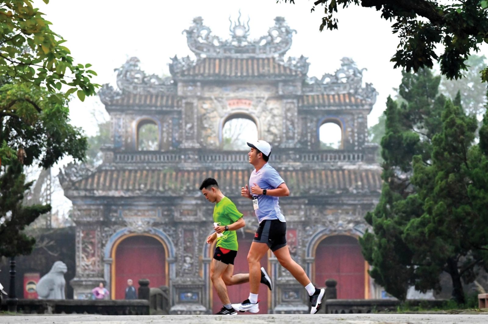 Sports - tourism One arrow hitting two targets