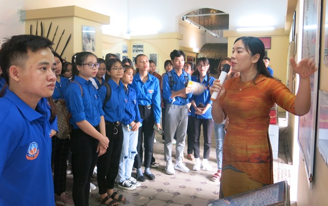 Trải nghiệm ở địa chỉ đỏ