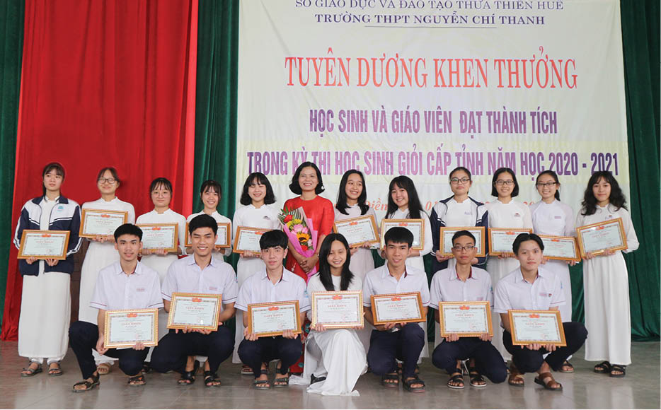 Lớp học vùng quê  35 giải học sinh giỏi tỉnh
